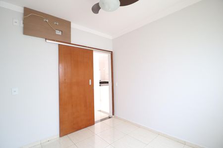 Casa para alugar com 180m², 4 quartos e 2 vagasQuarto 1 - Suíte