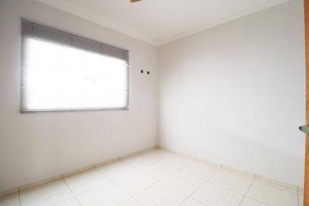 Casa para alugar com 180m², 4 quartos e 2 vagasQuarto 4