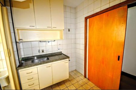 Foto 13 de apartamento à venda com 2 quartos, 65m² em Cambuí, Campinas