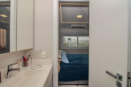 Apartamento à venda com 82m², 3 quartos e 2 vagas Apartamento à venda com 82m², 3 quartos e 2 vagasBanheiro da Suíte