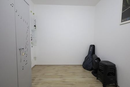 Apartamento à venda com 82m², 3 quartos e 2 vagasQuarto 2