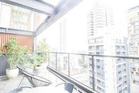 Apartamento à venda com 104m², 2 quartos e 1 vaga Apartamento à venda com 104m², 2 quartos e 1 vagaSacada