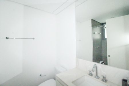 Apartamento à venda com 104m², 2 quartos e 1 vaga Apartamento à venda com 104m², 2 quartos e 1 vagaBanheiro Social