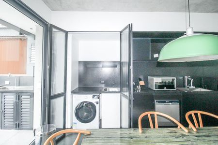 Apartamento à venda com 104m², 2 quartos e 1 vaga Apartamento à venda com 104m², 2 quartos e 1 vagaÁrea de Serviço
