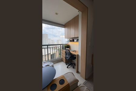 Apartamento à venda com 49m², 2 quartos e 1 vagaVaranda