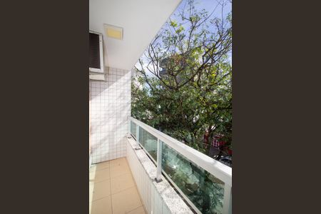 Varanda da Suíte de apartamento à venda com 3 quartos, 154m² em Cabral, Contagem