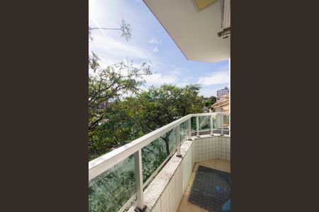 Varanda da Suíte de apartamento à venda com 3 quartos, 154m² em Cabral, Contagem