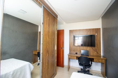 Apartamento à venda com 154m², 3 quartos e 2 vagasQuarto 1