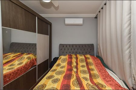 Quarto 2 de casa à venda com 4 quartos, 180m² em Nova Gameleira, Belo Horizonte