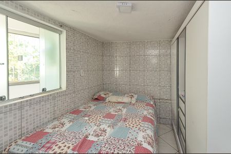 Casa à venda com 180m², 4 quartos e 2 vagas Casa à venda com 180m², 4 quartos e 2 vagasQuarto 3