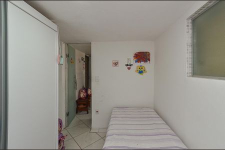 Casa à venda com 180m², 4 quartos e 2 vagas Casa à venda com 180m², 4 quartos e 2 vagasQuarto de serviço