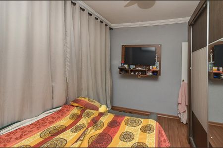 Casa à venda com 180m², 4 quartos e 2 vagas Casa à venda com 180m², 4 quartos e 2 vagasQuarto 2