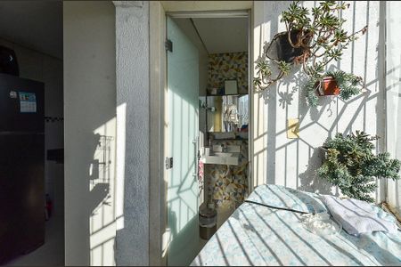 Casa à venda com 180m², 4 quartos e 2 vagas Casa à venda com 180m², 4 quartos e 2 vagasÁrea de Serviço