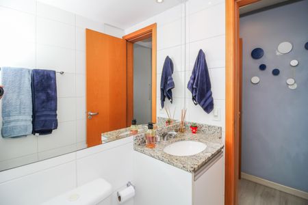 Apartamento à venda com 90m², 3 quartos e 2 vagasBanheiro da Suíte