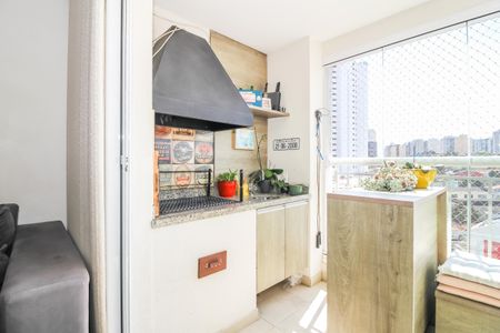 Varanda de apartamento à venda com 3 quartos, 90m² em Vila Ipojuca, São Paulo