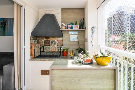 Apartamento à venda com 90m², 3 quartos e 2 vagasVaranda
