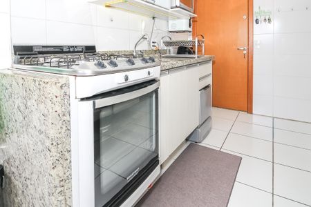 Apartamento à venda com 90m², 3 quartos e 2 vagasCozinha