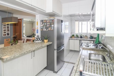Apartamento à venda com 90m², 3 quartos e 2 vagasCozinha