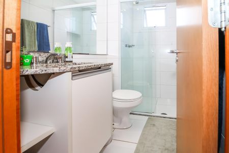 Apartamento à venda com 90m², 3 quartos e 2 vagasBanheiro social