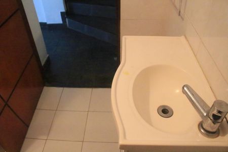 Casa à venda com 180m², 3 quartos e 2 vagasLavabo