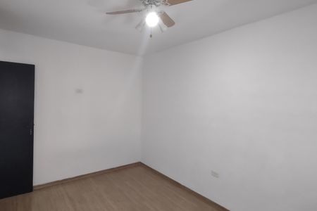 Casa à venda com 180m², 3 quartos e 2 vagasQuarto 2