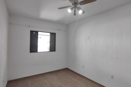 Casa à venda com 180m², 3 quartos e 2 vagasQuarto 2
