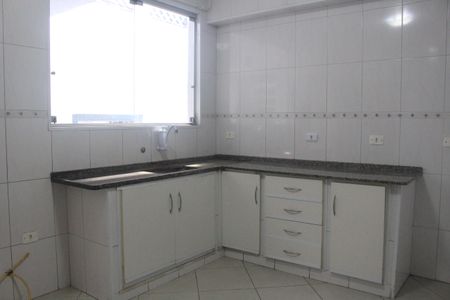 Casa à venda com 180m², 3 quartos e 2 vagasCozinha