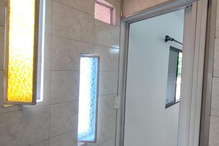 Casa à venda com 180m², 3 quartos e 2 vagasBanheiro da Suíte