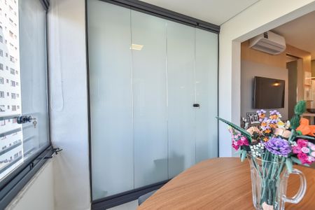 Apartamento para alugar com 37m², 1 quarto e 1 vagaVaranda