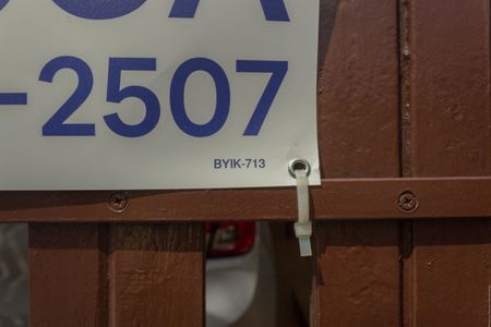 Casa para alugar com 60m², 2 quartos e 1 vaga Casa para alugar com 60m², 2 quartos e 1 vagaFachada