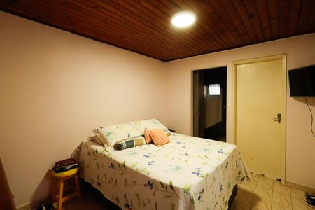 Casa à venda com 320m², 4 quartos e 3 vagasSuíte 