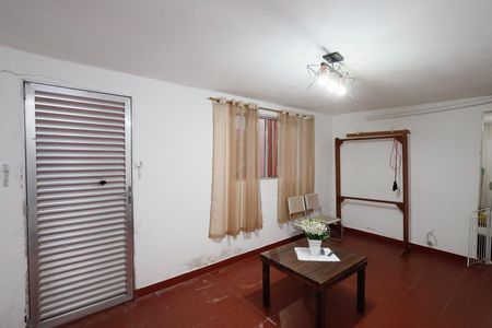 Casa à venda com 320m², 4 quartos e 3 vagasParte de baixo 