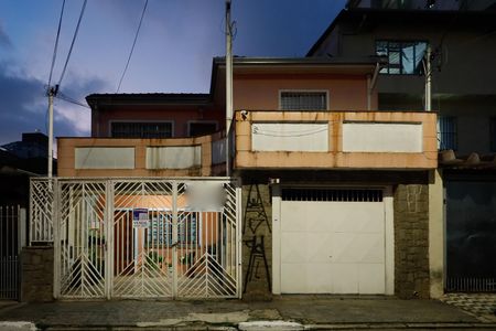 Casa à venda com 320m², 4 quartos e 3 vagasFachada 