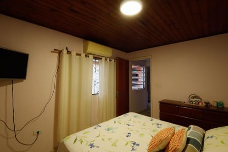 Casa à venda com 320m², 4 quartos e 3 vagasSuíte 