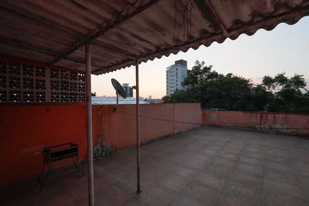 Casa à venda com 320m², 4 quartos e 3 vagasQuintal / Área de Serviço