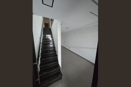 Casa à venda com 116m², 3 quartos e 2 vagasFoto 09