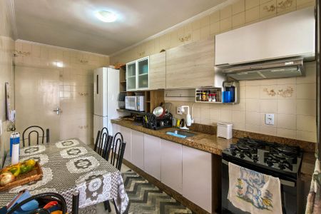 Apartamento para alugar com 78m², 2 quartos e 1 vagaCozinha 