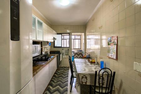Apartamento para alugar com 78m², 2 quartos e 1 vagaCozinha 