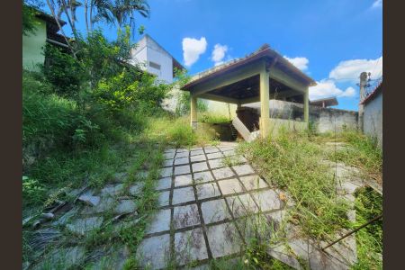 Casa para alugar com 150m², 3 quartos e 2 vagasQuintal