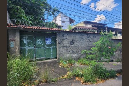 Casa para alugar com 150m², 3 quartos e 2 vagasAcademia