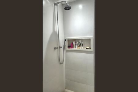 Apartamento à venda com 62m², 3 quartos e 1 vaga Apartamento à venda com 62m², 3 quartos e 1 vagaBanheiro