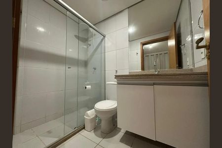 Studio para alugar com 39m², 1 quarto e 1 vaga Studio para alugar com 39m², 1 quarto e 1 vagaBanheiro