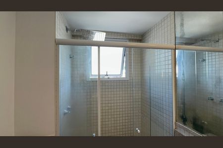 Apartamento à venda com 81m², 3 quartos e 1 vaga Apartamento à venda com 81m², 3 quartos e 1 vagaBanheiro do Quarto 1