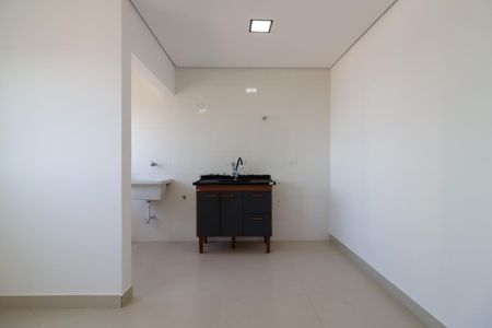 Apartamento para alugar com 40m², 2 quartos e sem vaga Apartamento para alugar com 40m², 2 quartos e sem vagaCozinha e Área de Serviço