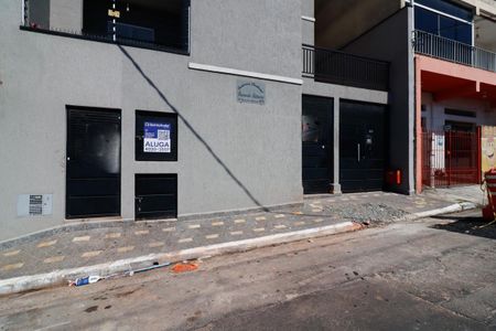 Apartamento para alugar com 40m², 2 quartos e sem vaga Apartamento para alugar com 40m², 2 quartos e sem vagaFachada