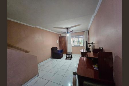 Casa à venda com 2 quartos, 79m² em Jardim Pedreira, São Paulo