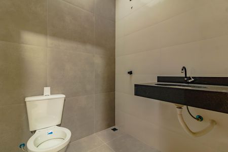 Casa à venda com 78m², 2 quartos e 1 vaga