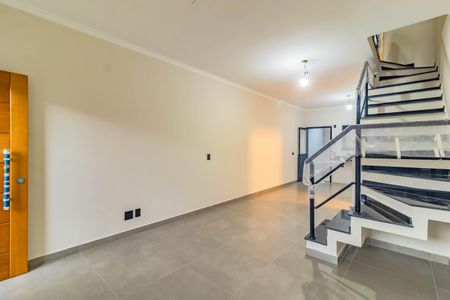 Casa à venda com 78m², 2 quartos e 1 vaga