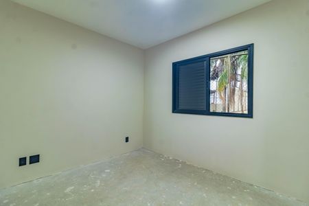 Casa à venda com 78m², 2 quartos e 1 vaga