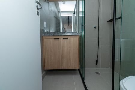 Apartamento para alugar com 39m², 2 quartos e sem vaga Apartamento para alugar com 39m², 2 quartos e sem vagaBanheiro